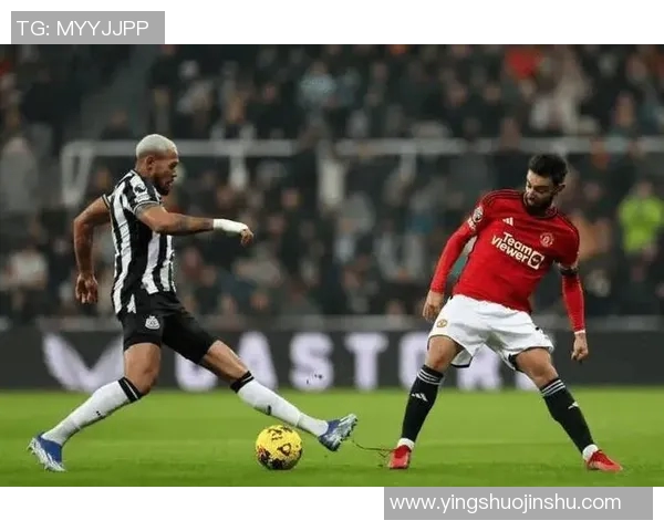 尤文图斯与曼联激战正酣谁能在这场巅峰对决中笑到最后